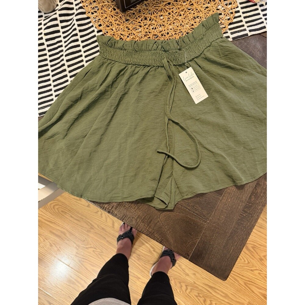 CUPSHE Paperbag Shorts Solid Green Elastic Waist Drawstring Women's Size S